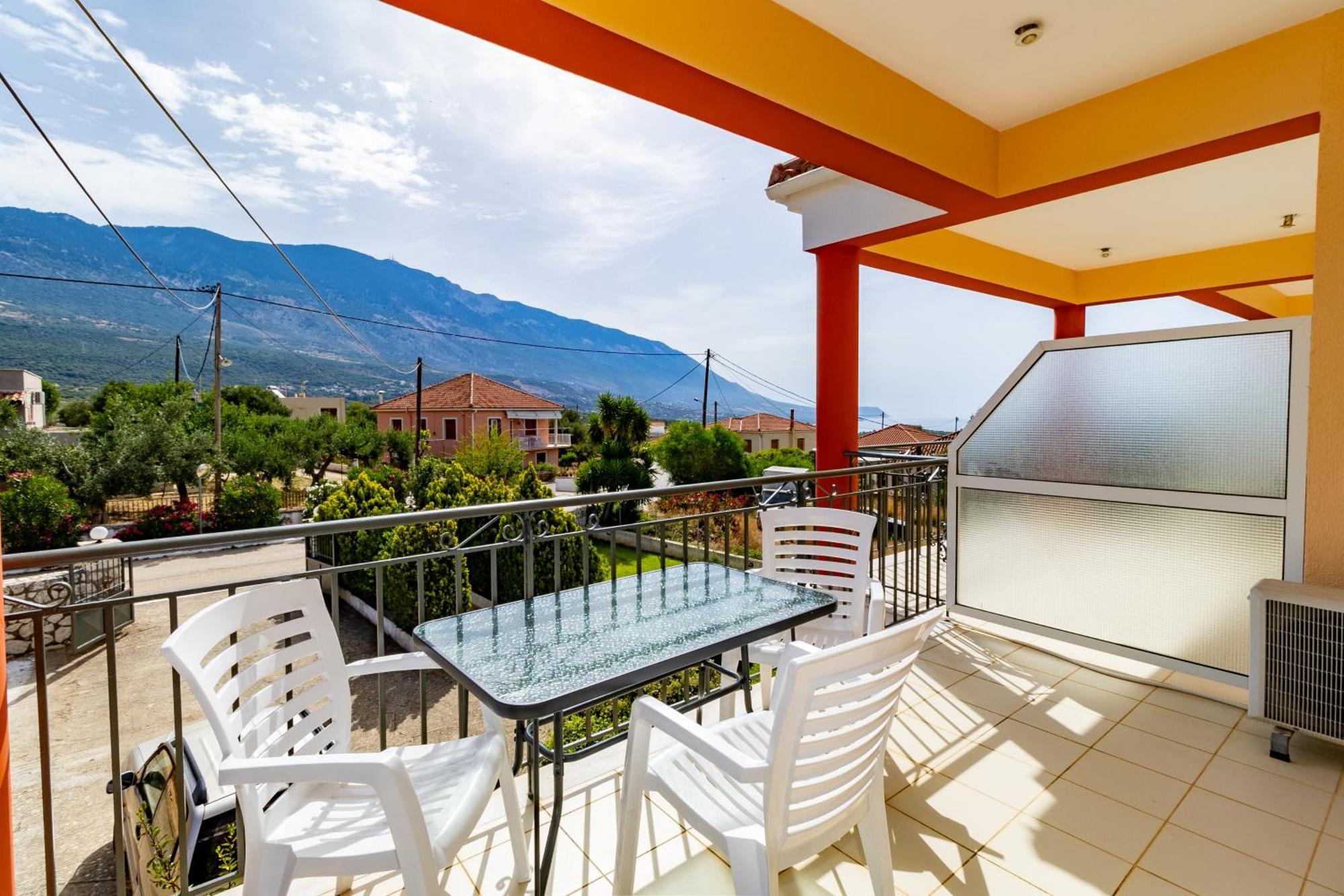 Apartments Thekla Karavádhos Dış mekan fotoğraf