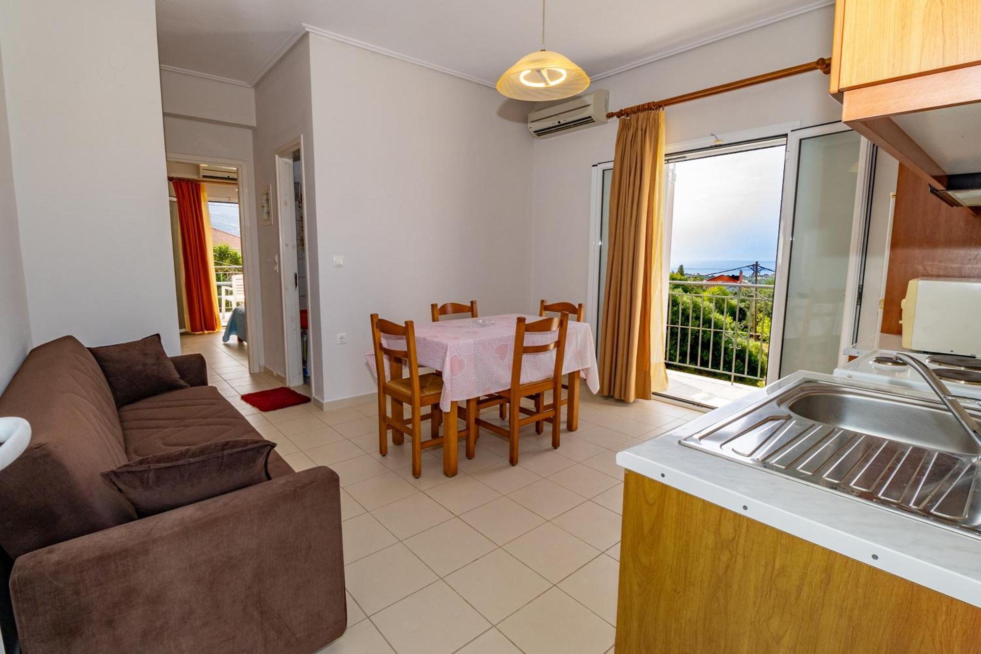 Apartments Thekla Karavádhos Dış mekan fotoğraf