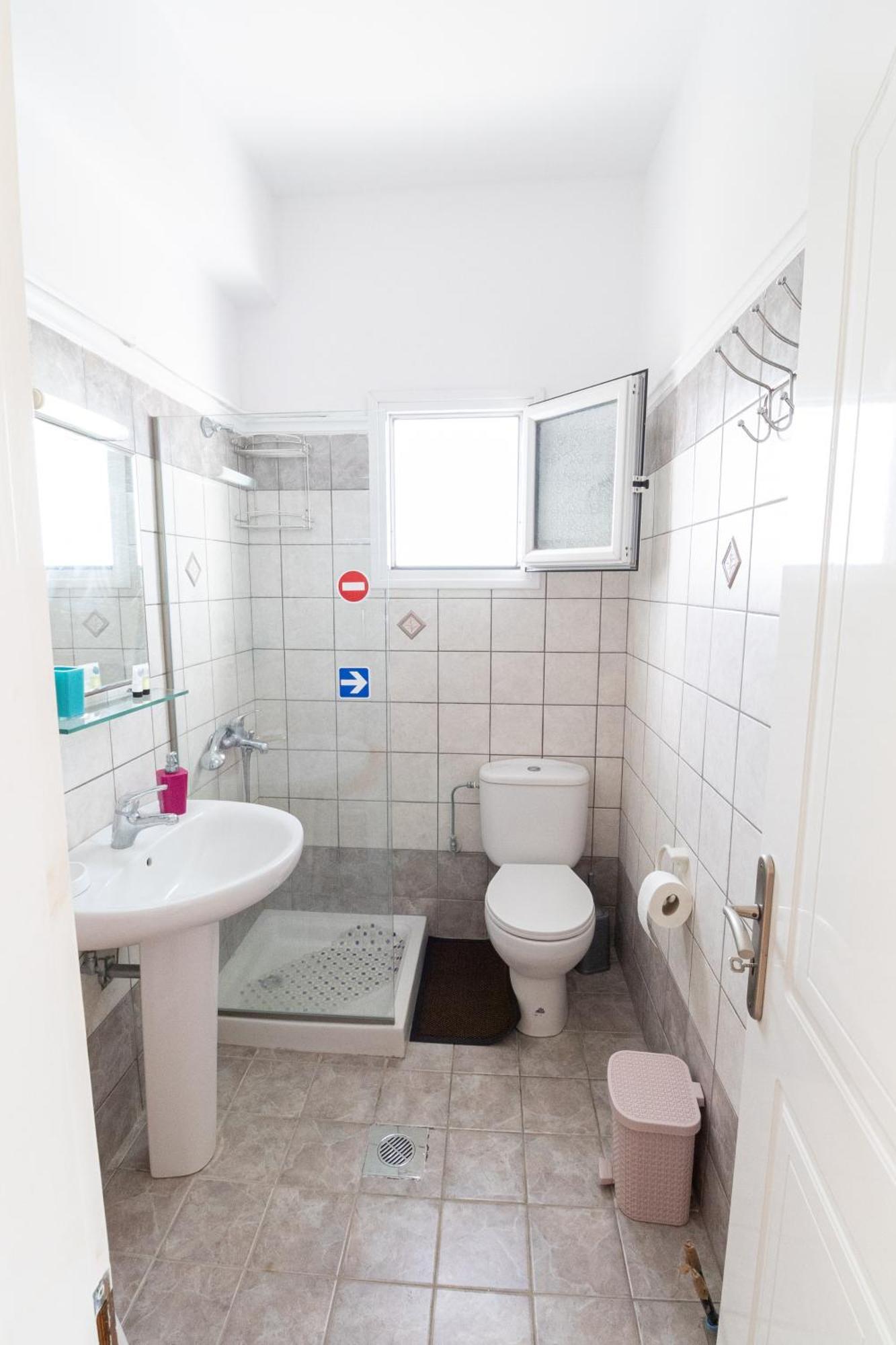 Apartments Thekla Karavádhos Dış mekan fotoğraf