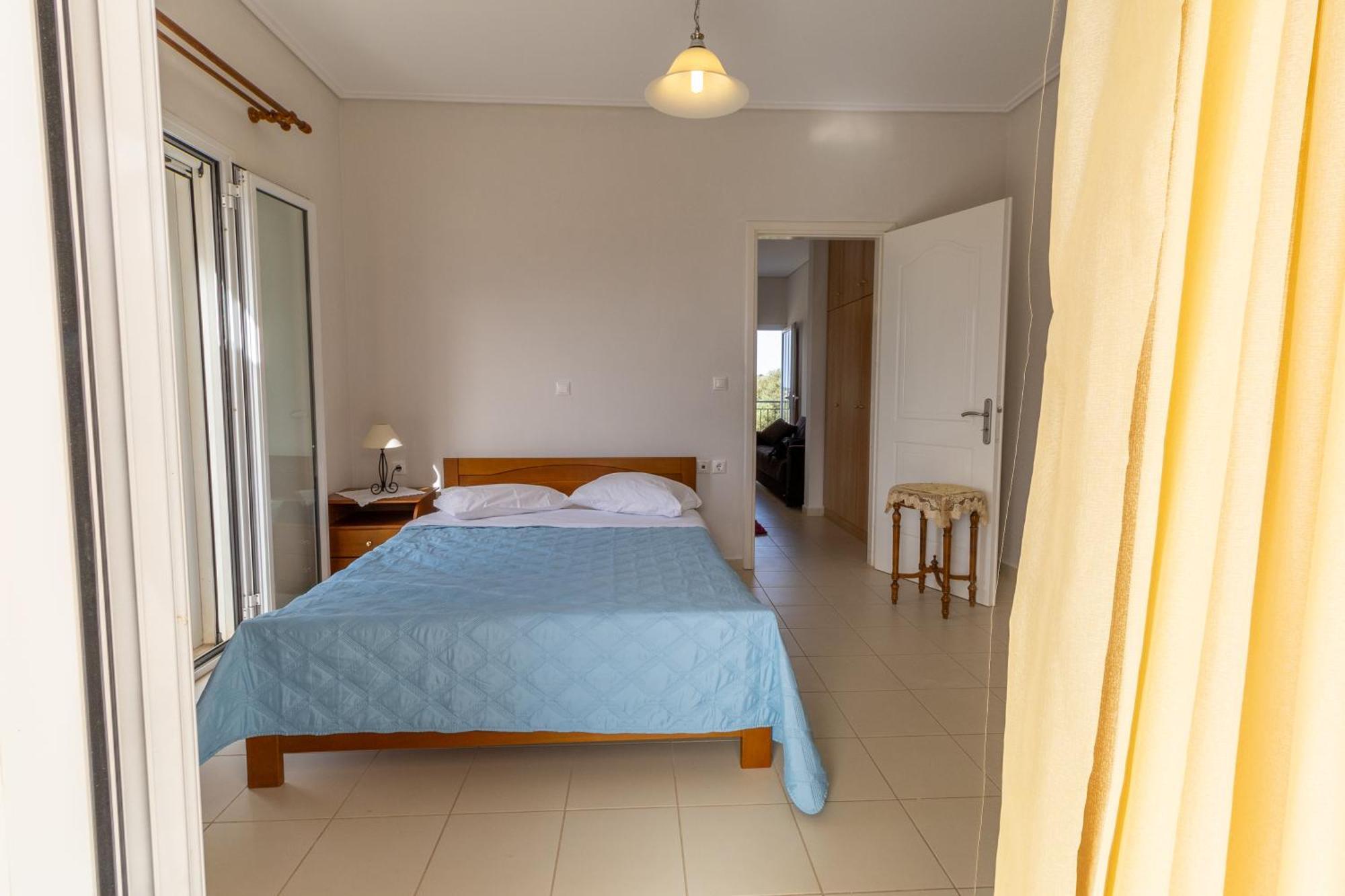 Apartments Thekla Karavádhos Dış mekan fotoğraf